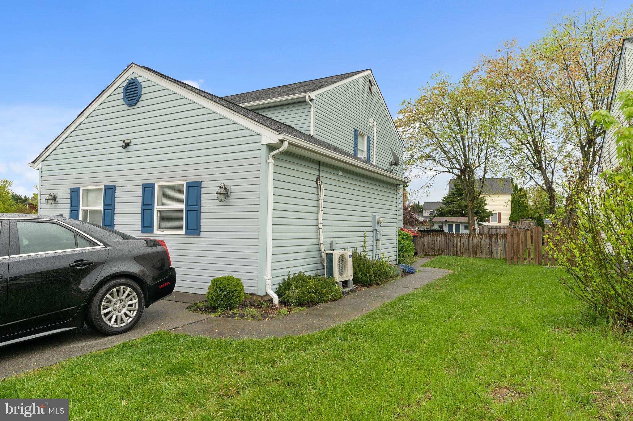 ALBIN VILLAGE - Residential