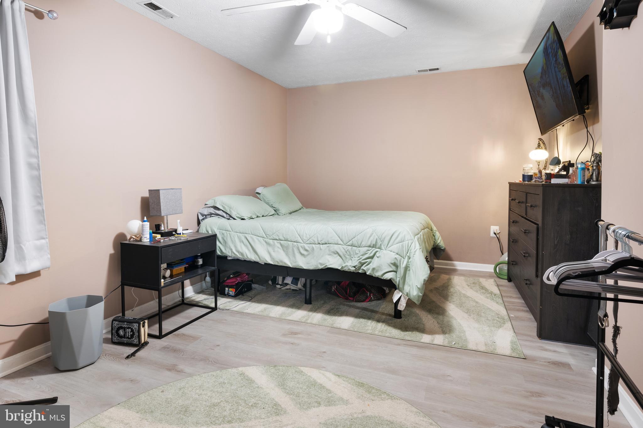 ALBIN VILLAGE - Residential