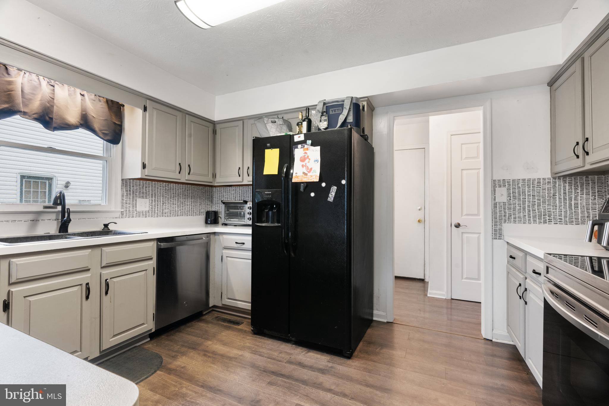 ALBIN VILLAGE - Residential