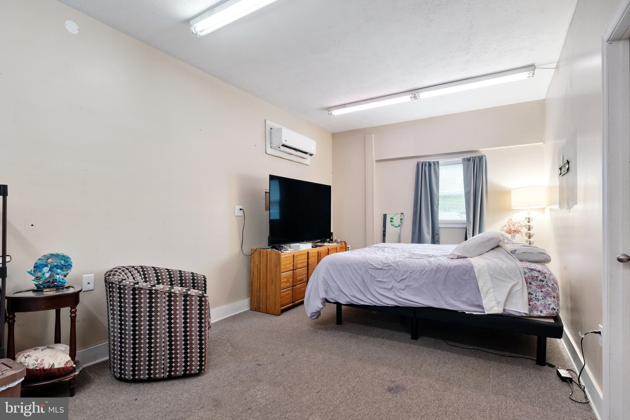 ALBIN VILLAGE - Residential