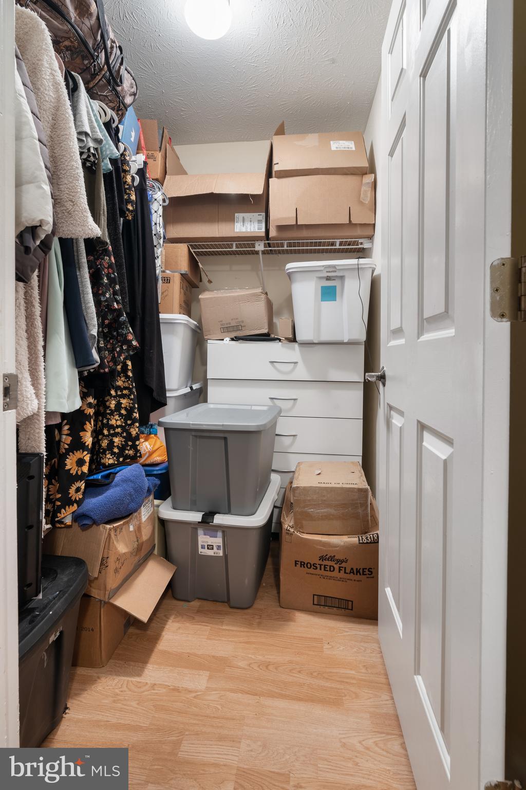 ALBIN VILLAGE - Residential