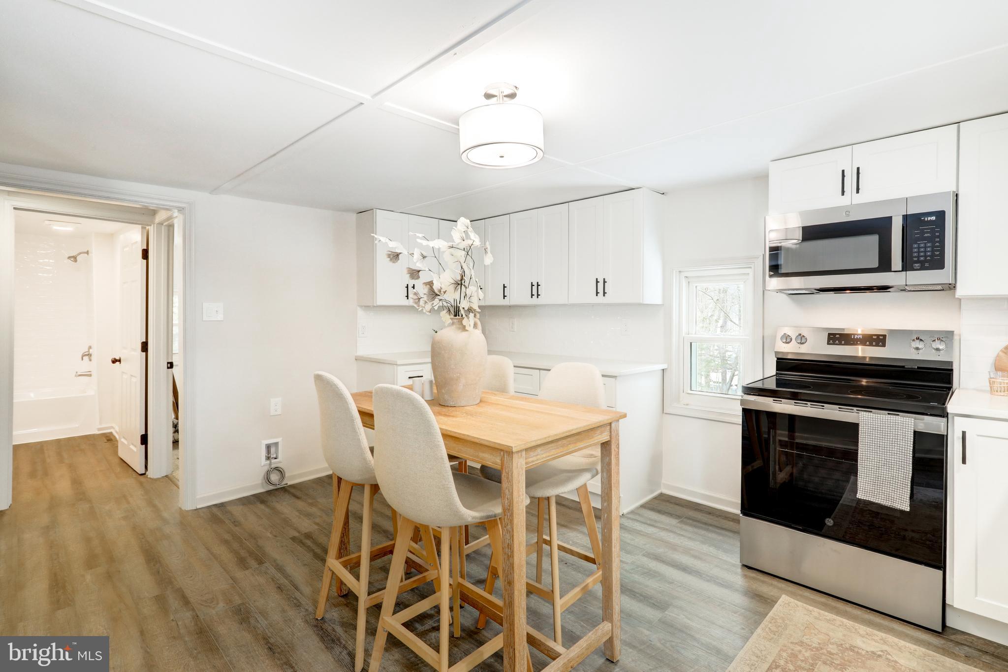 INDIAN SPRINGS - Residential