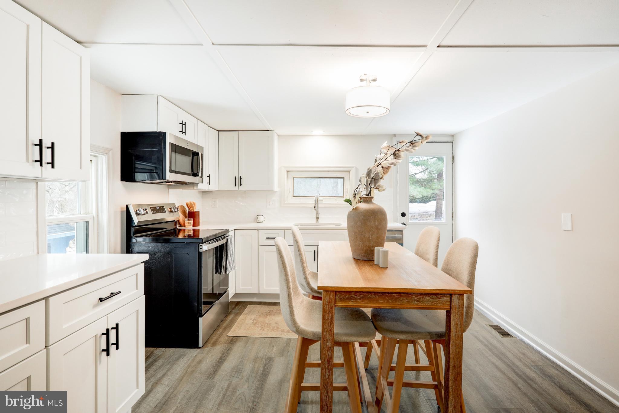 INDIAN SPRINGS - Residential