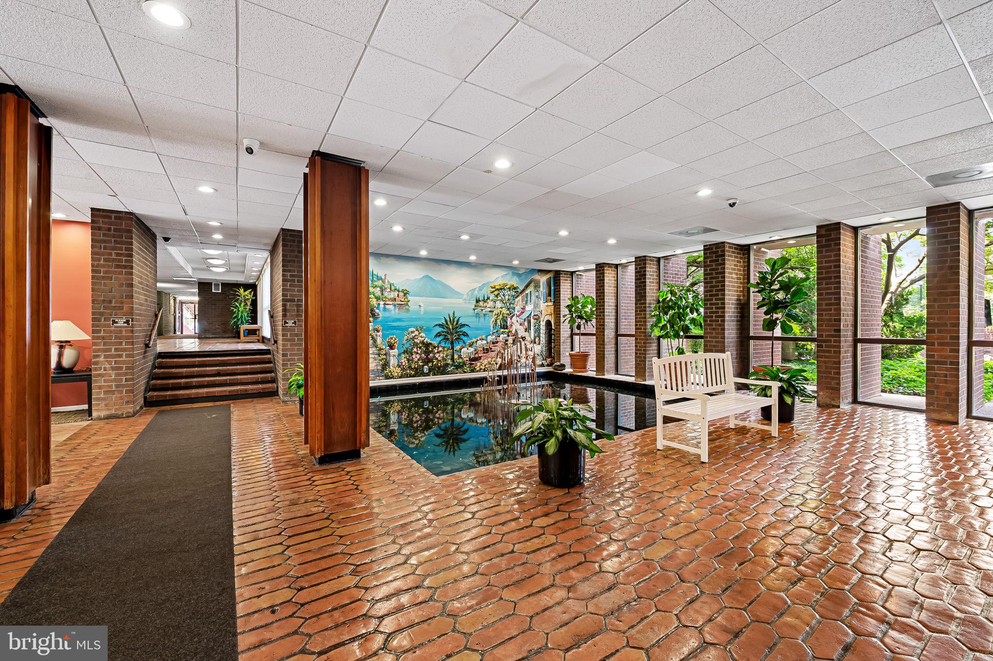 7 SLADE AVENUE 715