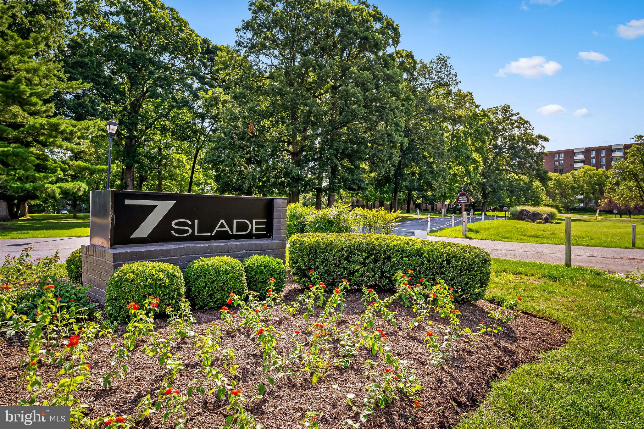 7 SLADE AVENUE 715