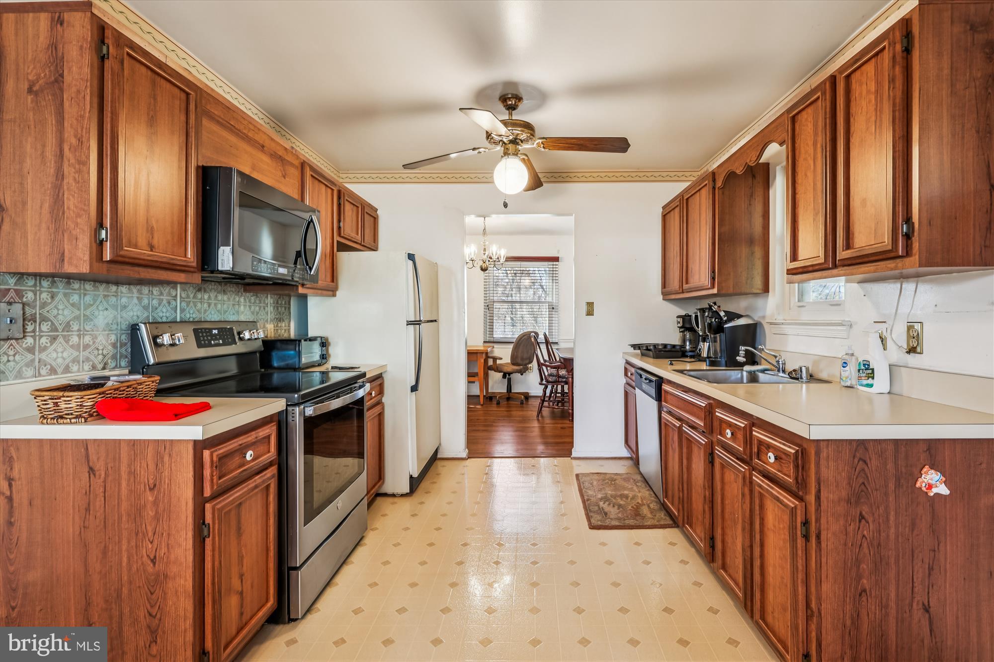 STONEYBROOKE - Residential