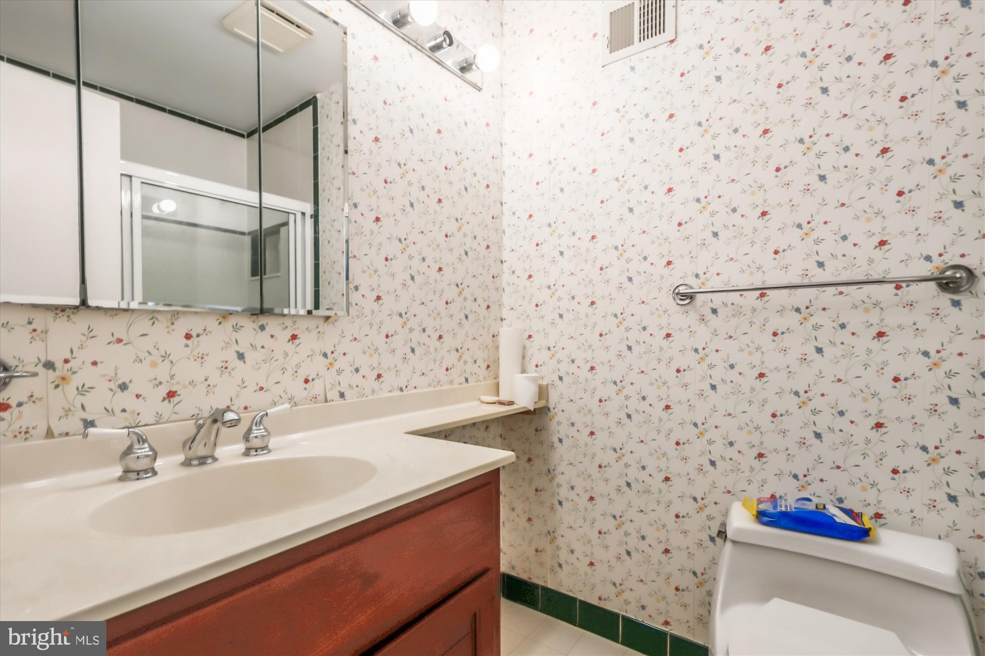 STONEYBROOKE - Residential