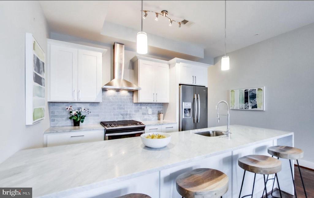 726 GIRARD STREET NW 2