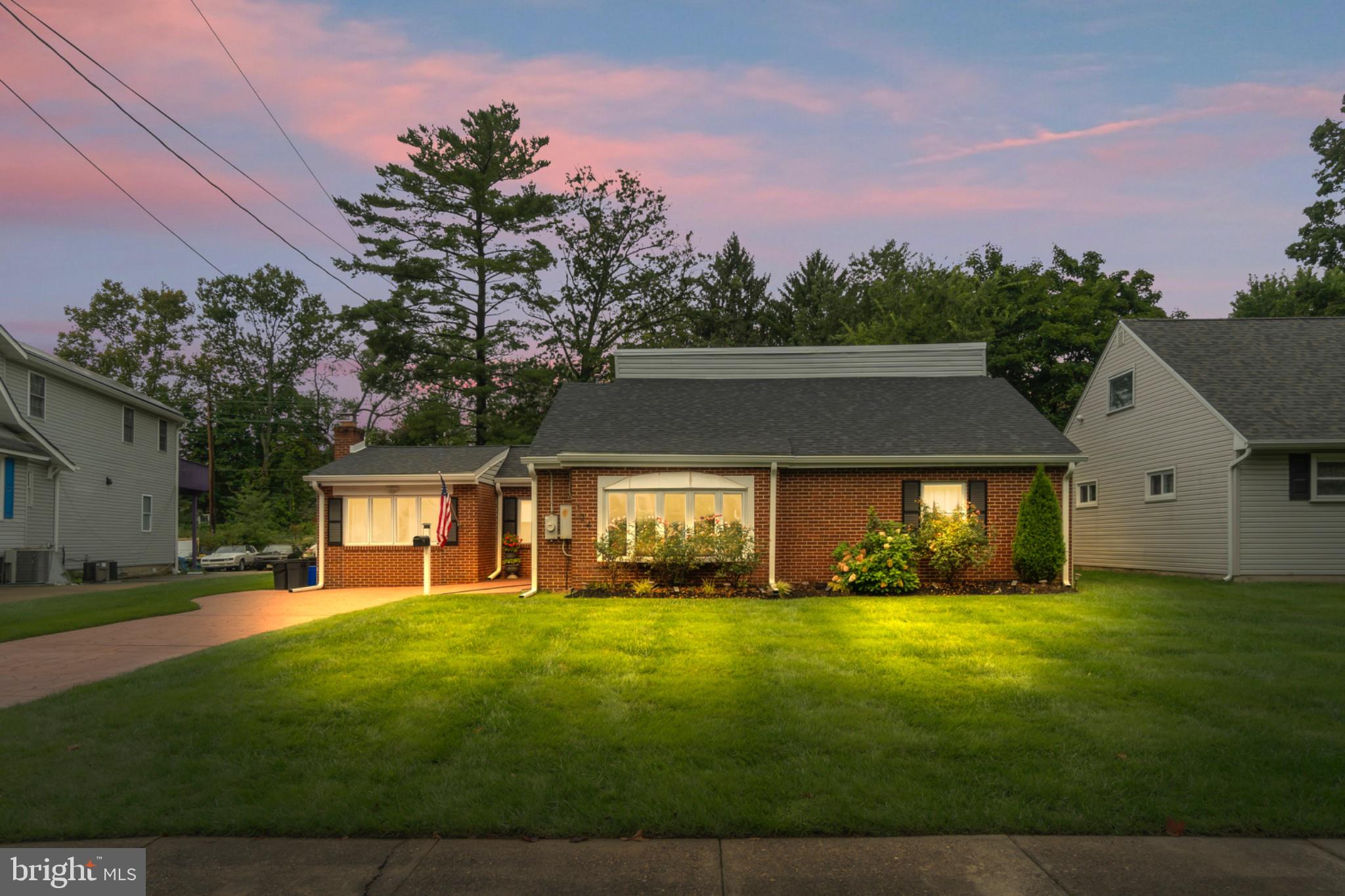 124 GLENWOOD AVENUE
