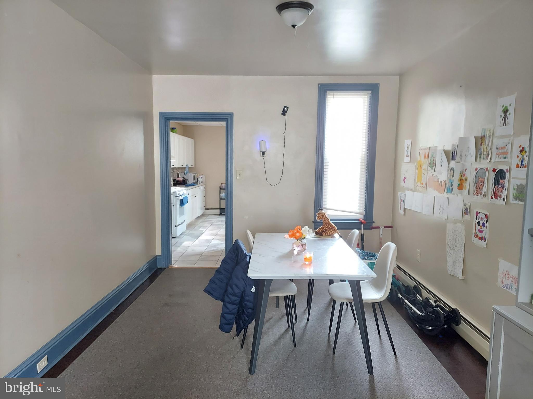 ALLEN FIELD - Residential Income