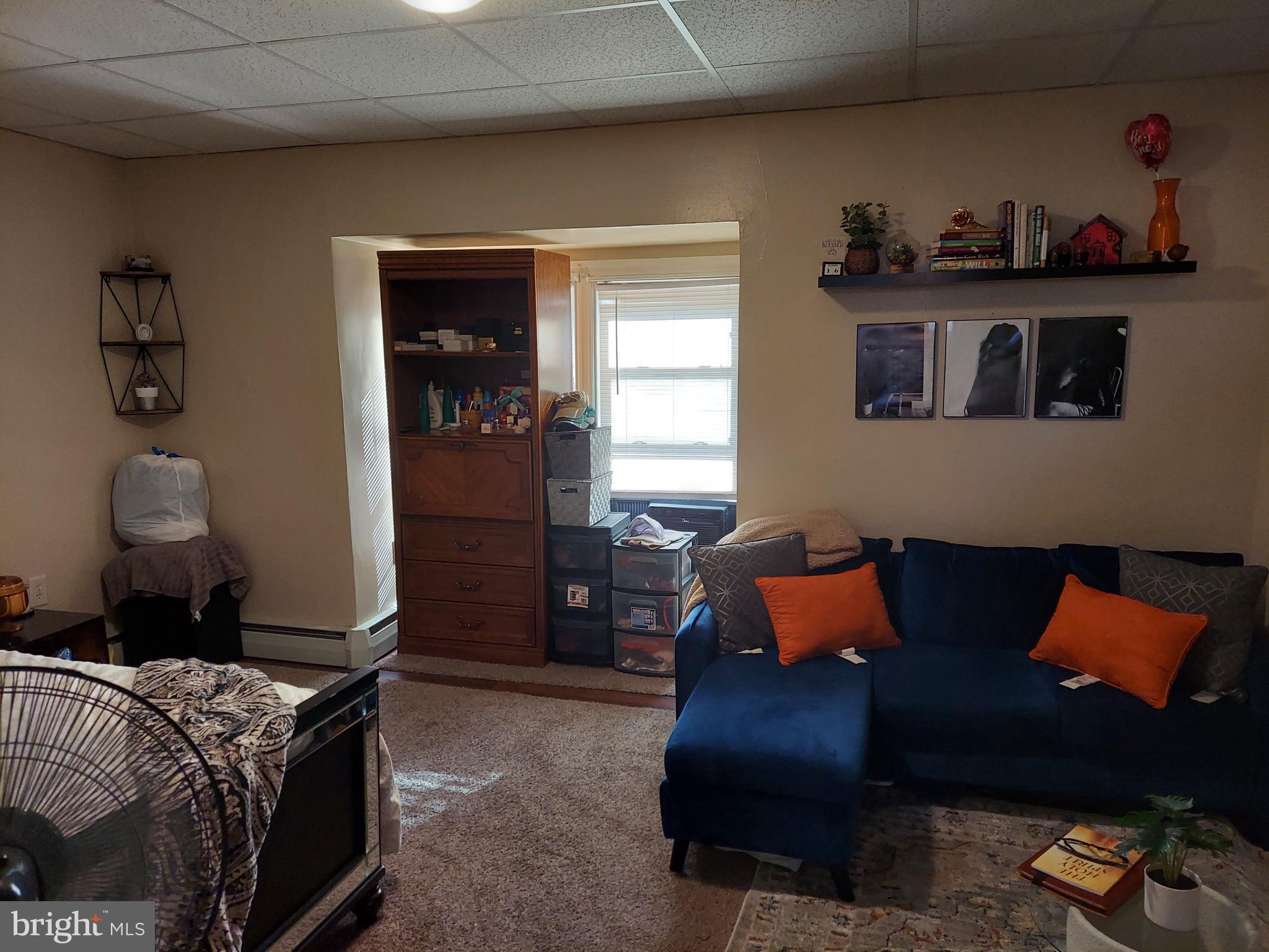 ALLEN FIELD - Residential Income