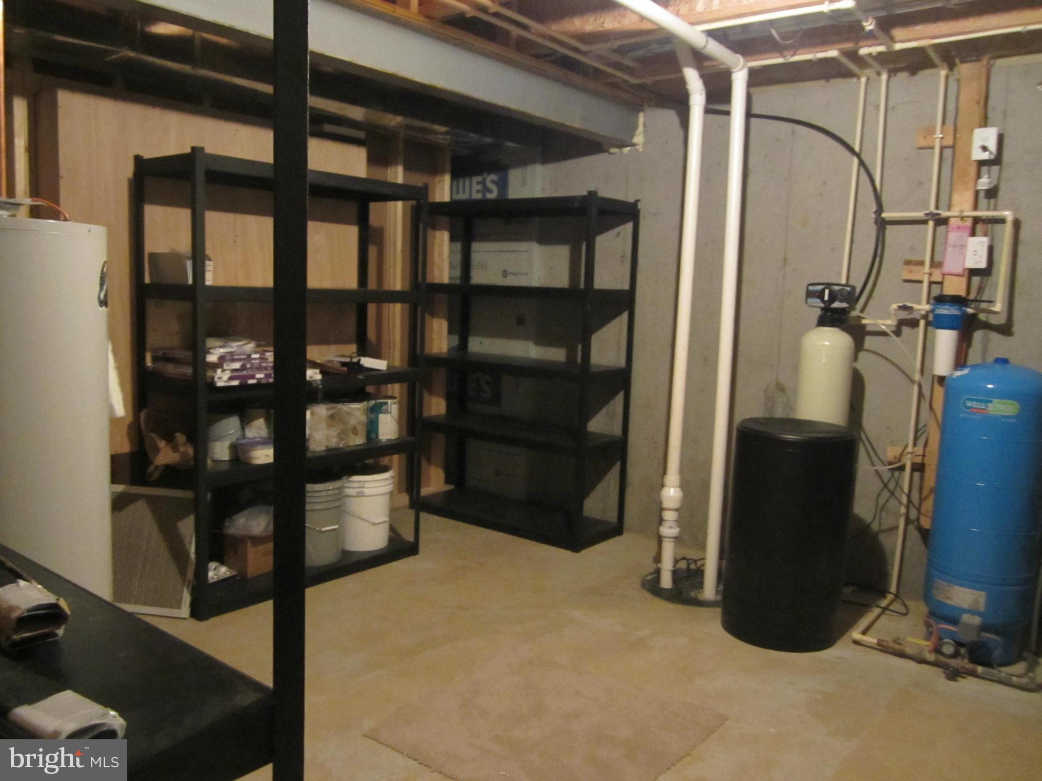 BROOKS CLUSTER - Residential Lease