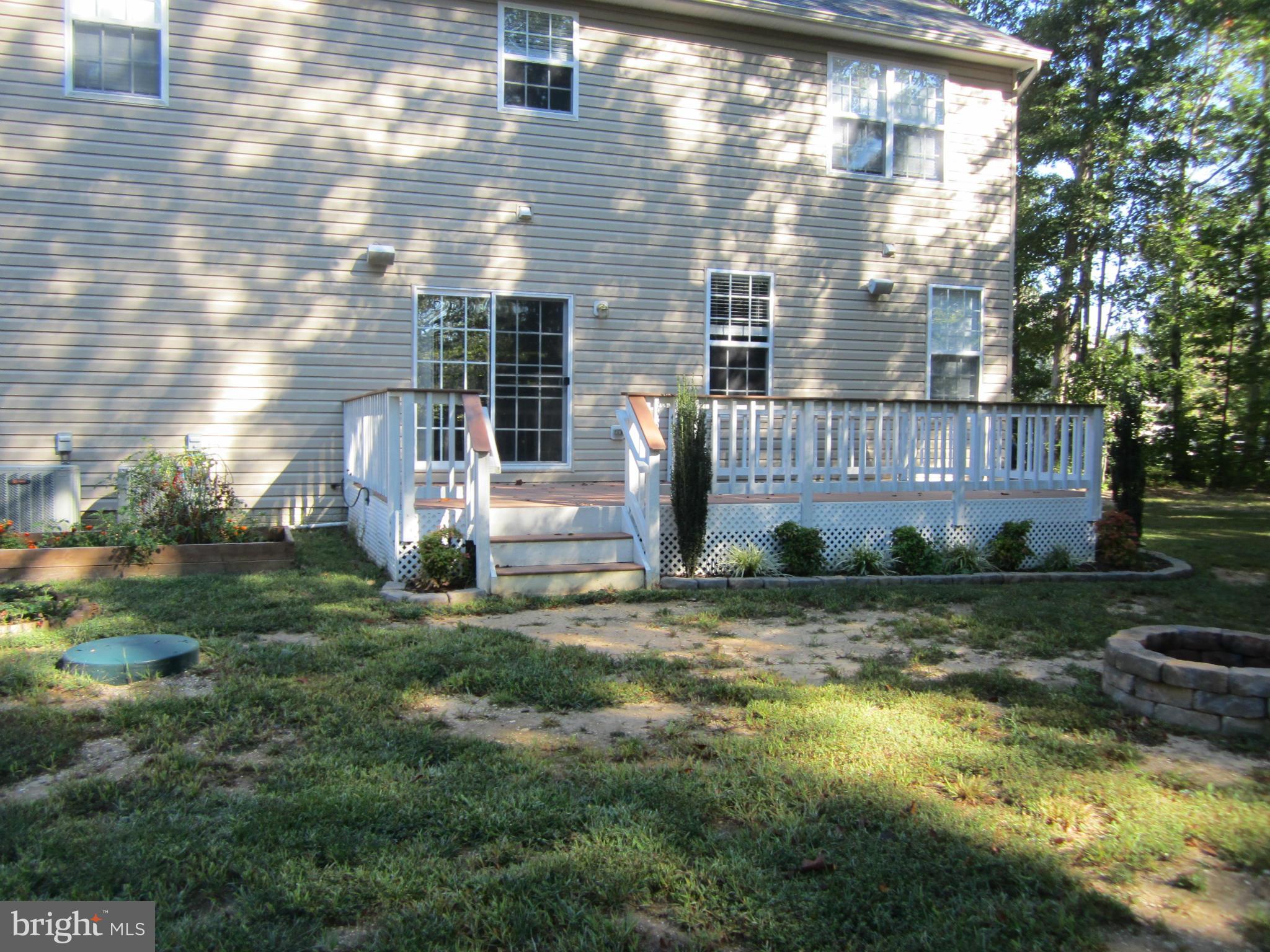 BROOKS CLUSTER - Residential Lease