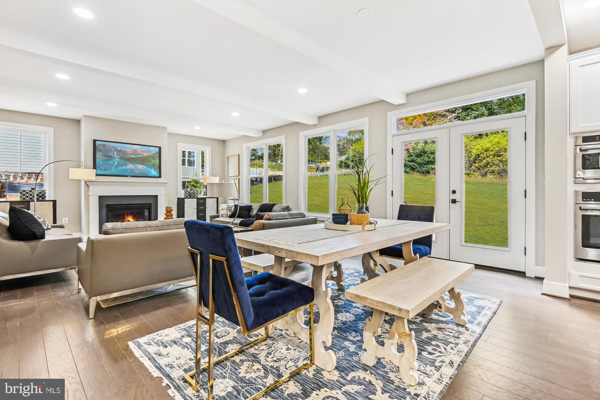 SLEEPY HOLLOW - Residential