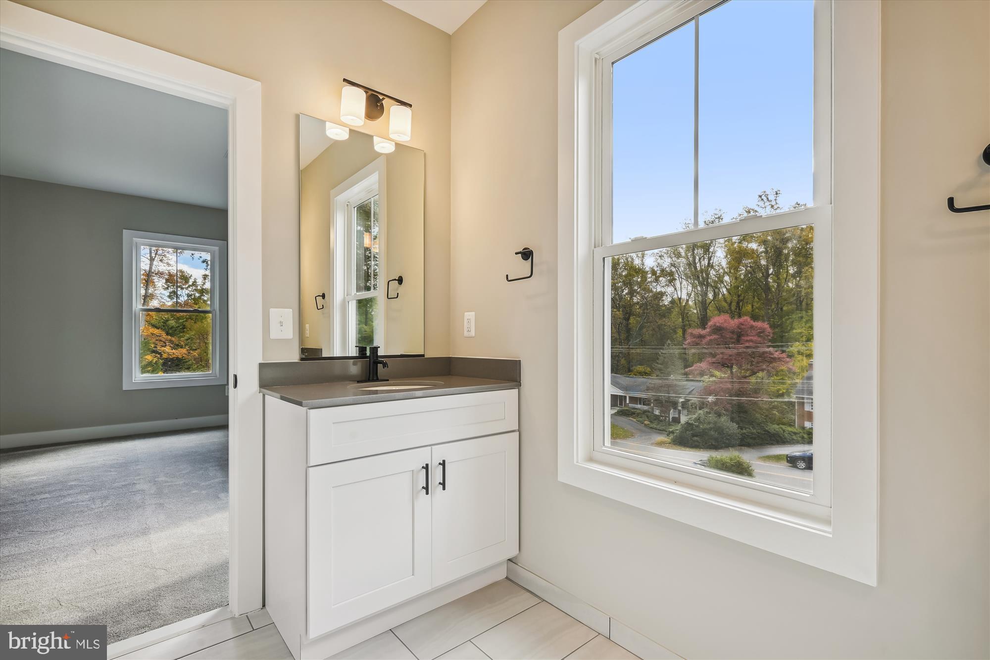 SLEEPY HOLLOW - Residential