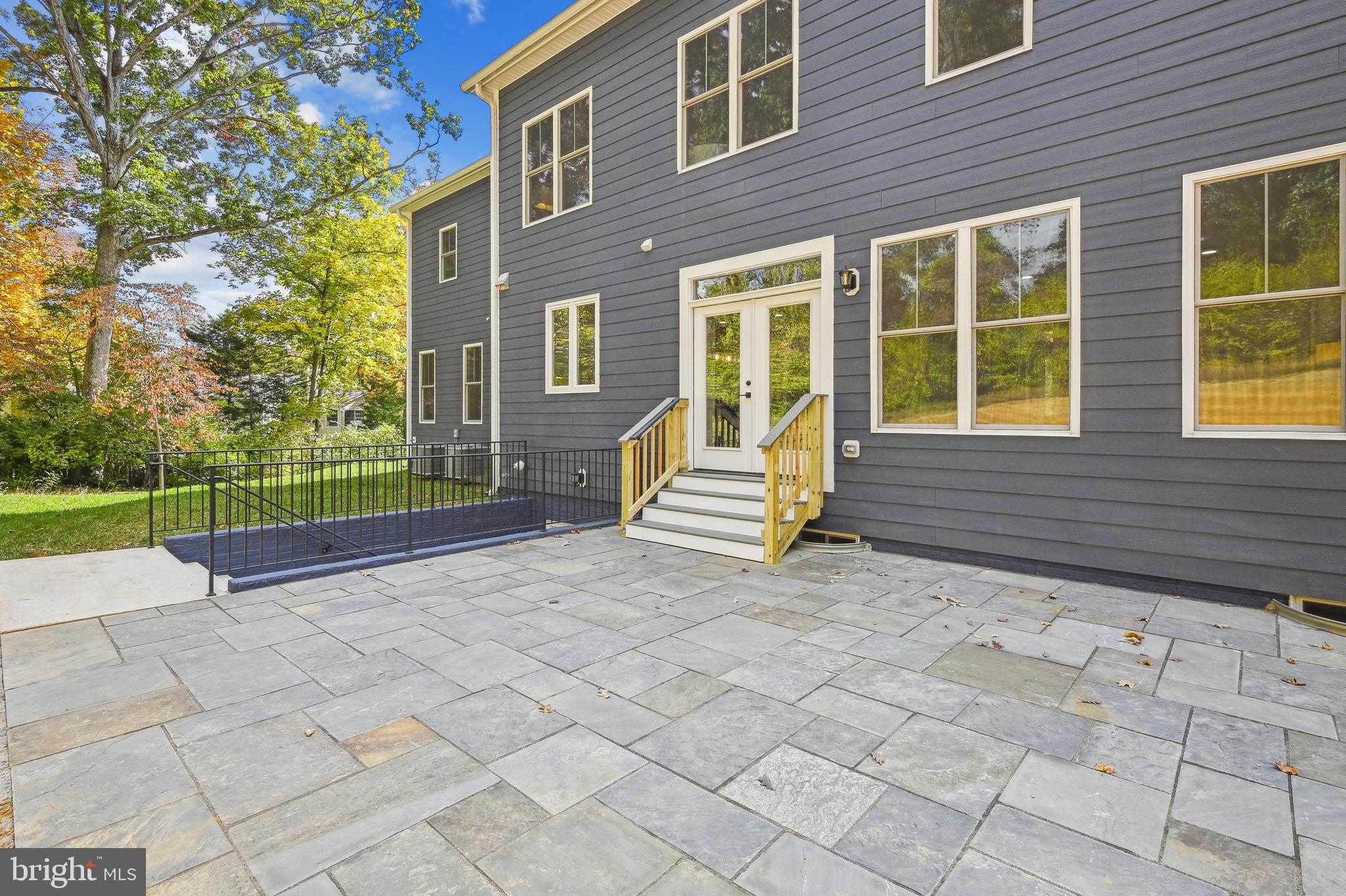 SLEEPY HOLLOW - Residential