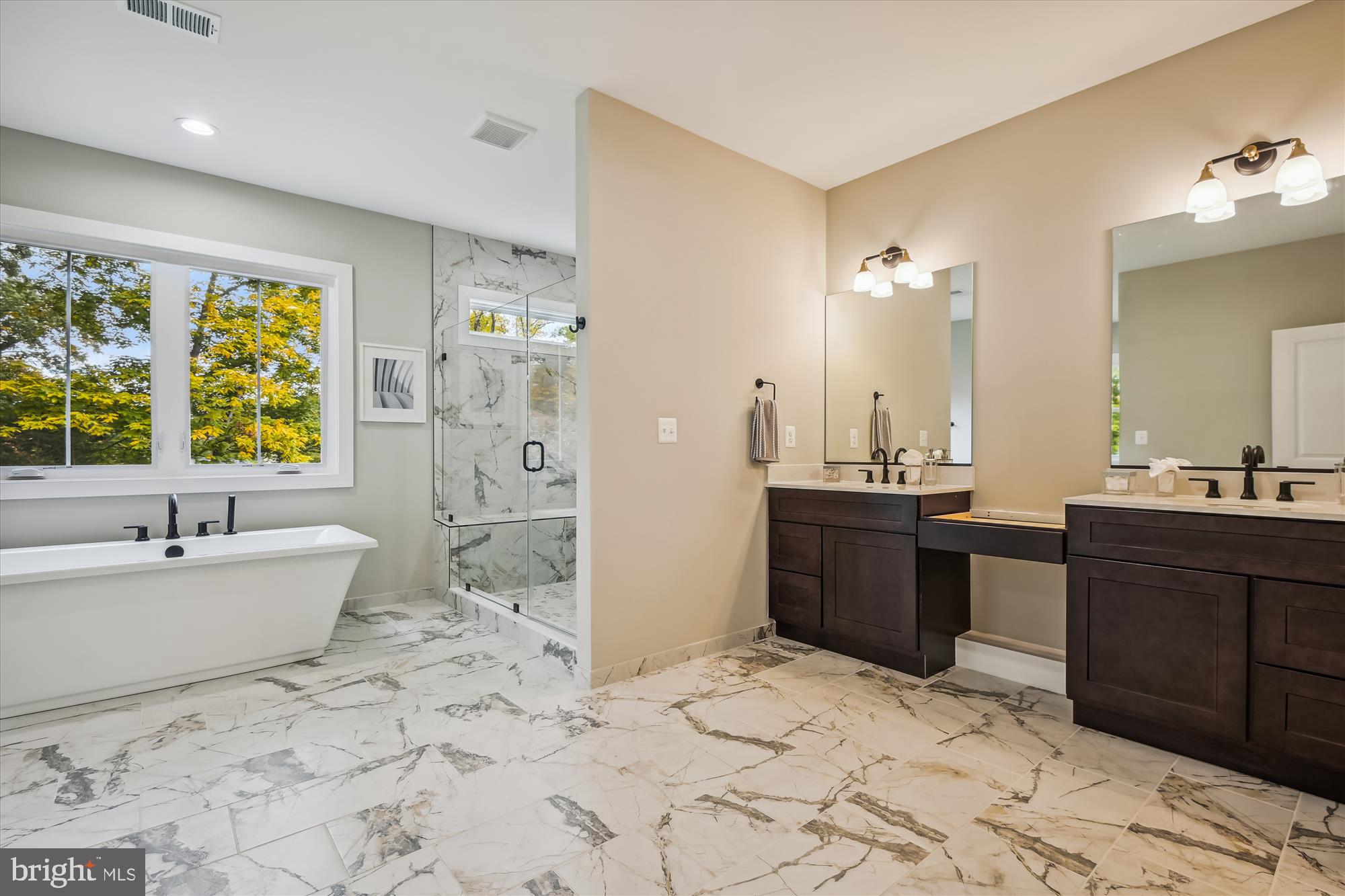 SLEEPY HOLLOW - Residential