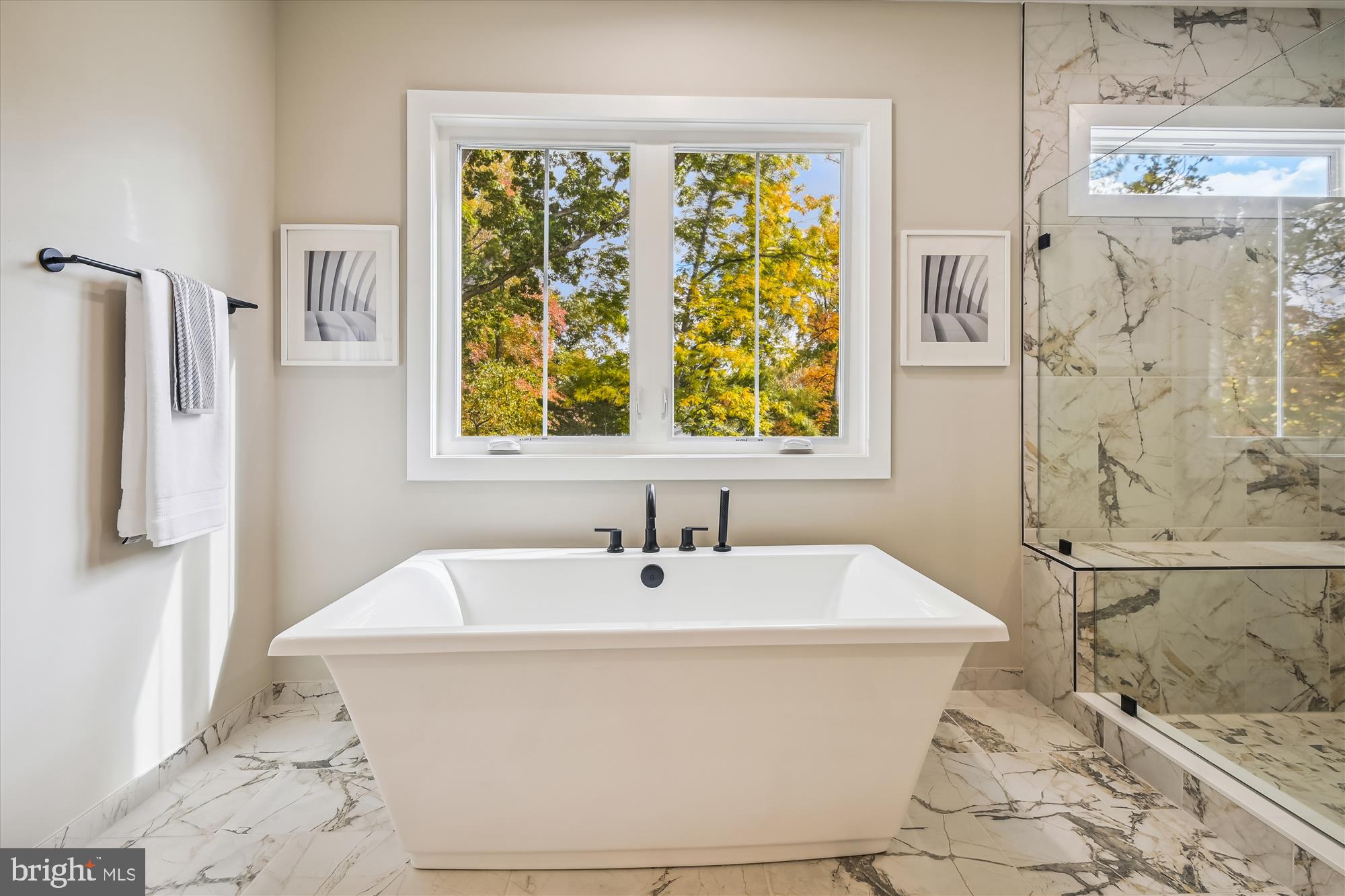 SLEEPY HOLLOW - Residential