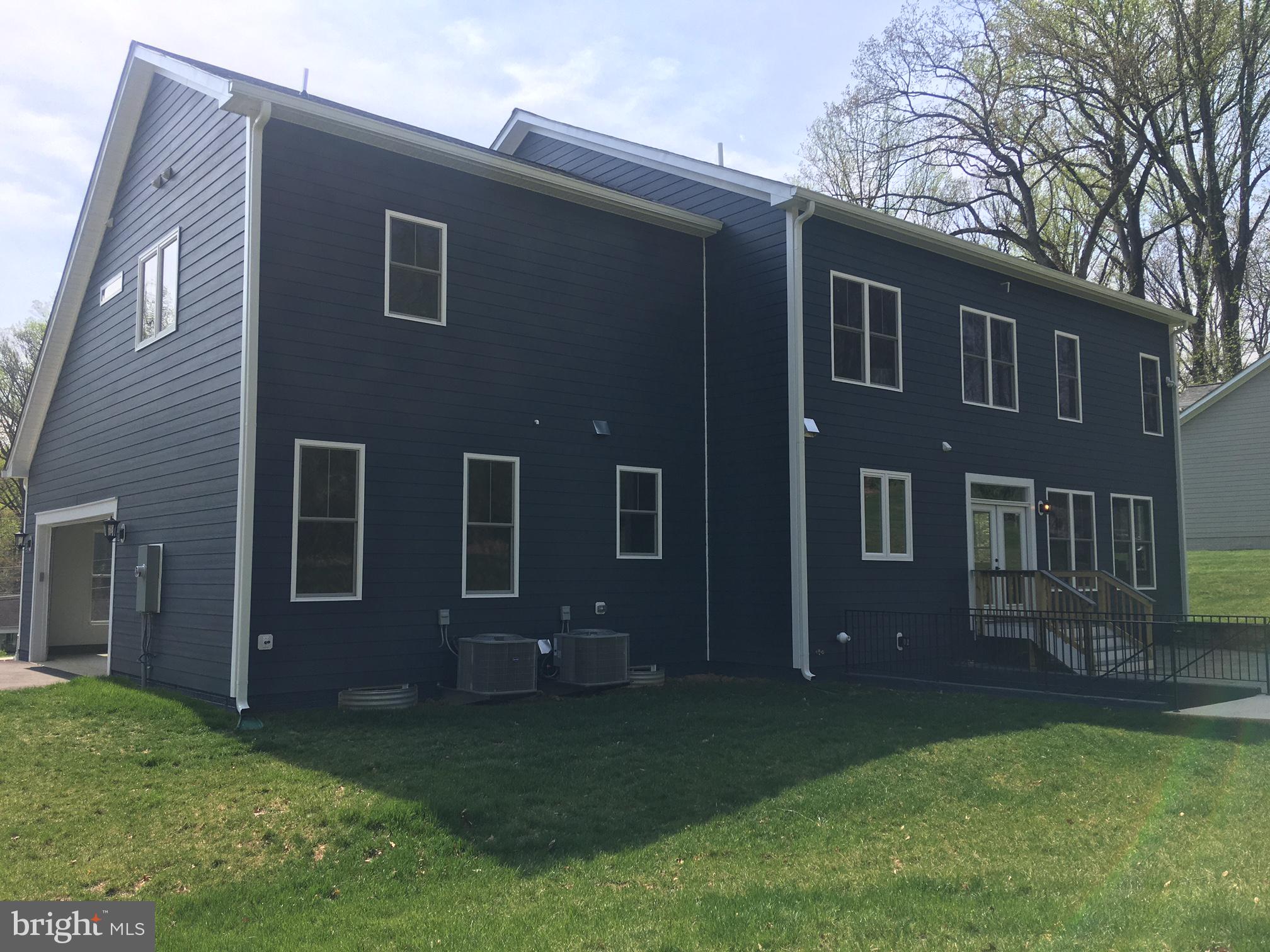 SLEEPY HOLLOW - Residential