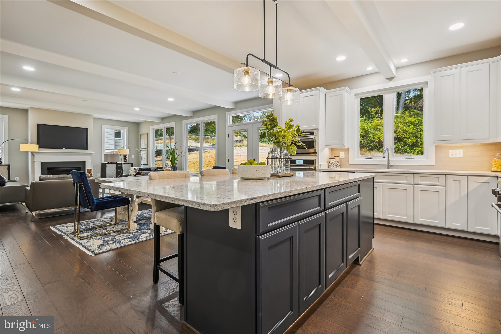 SLEEPY HOLLOW - Residential