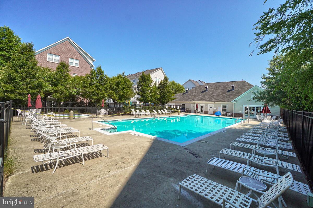 BUCKINGHAM STATION - Residential