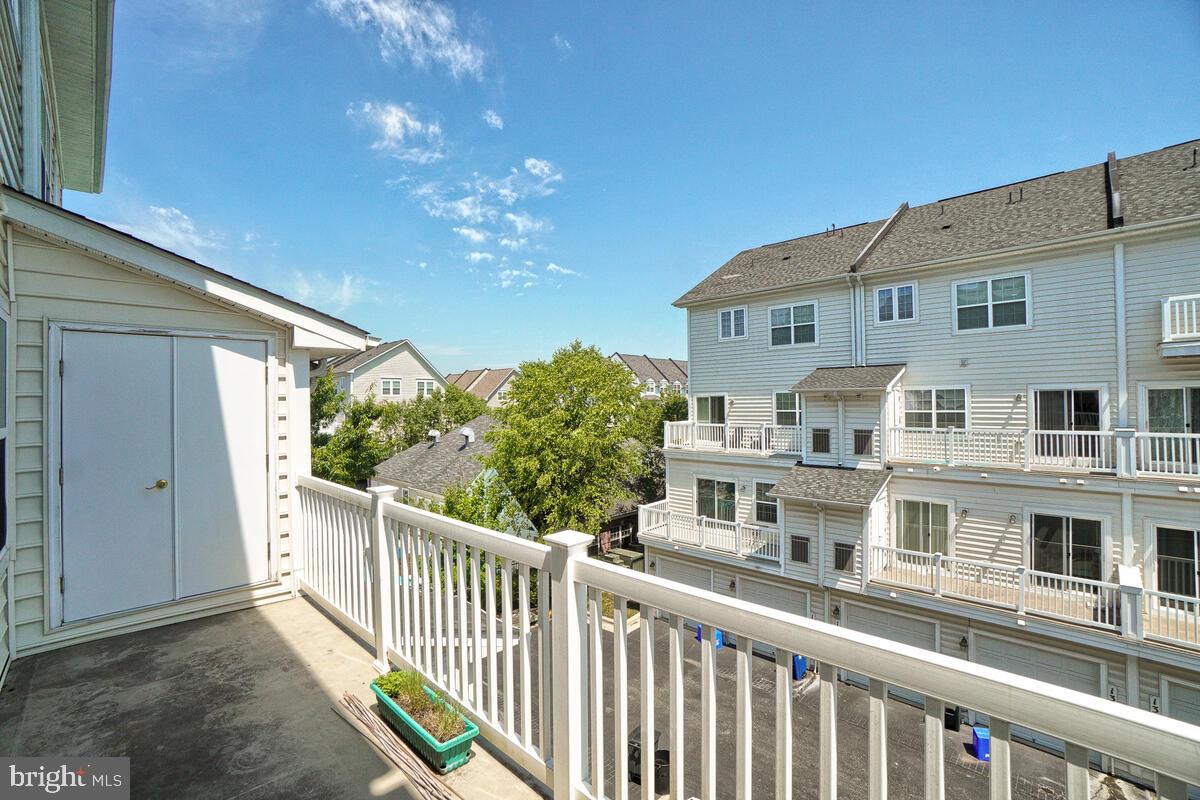 BUCKINGHAM STATION - Residential