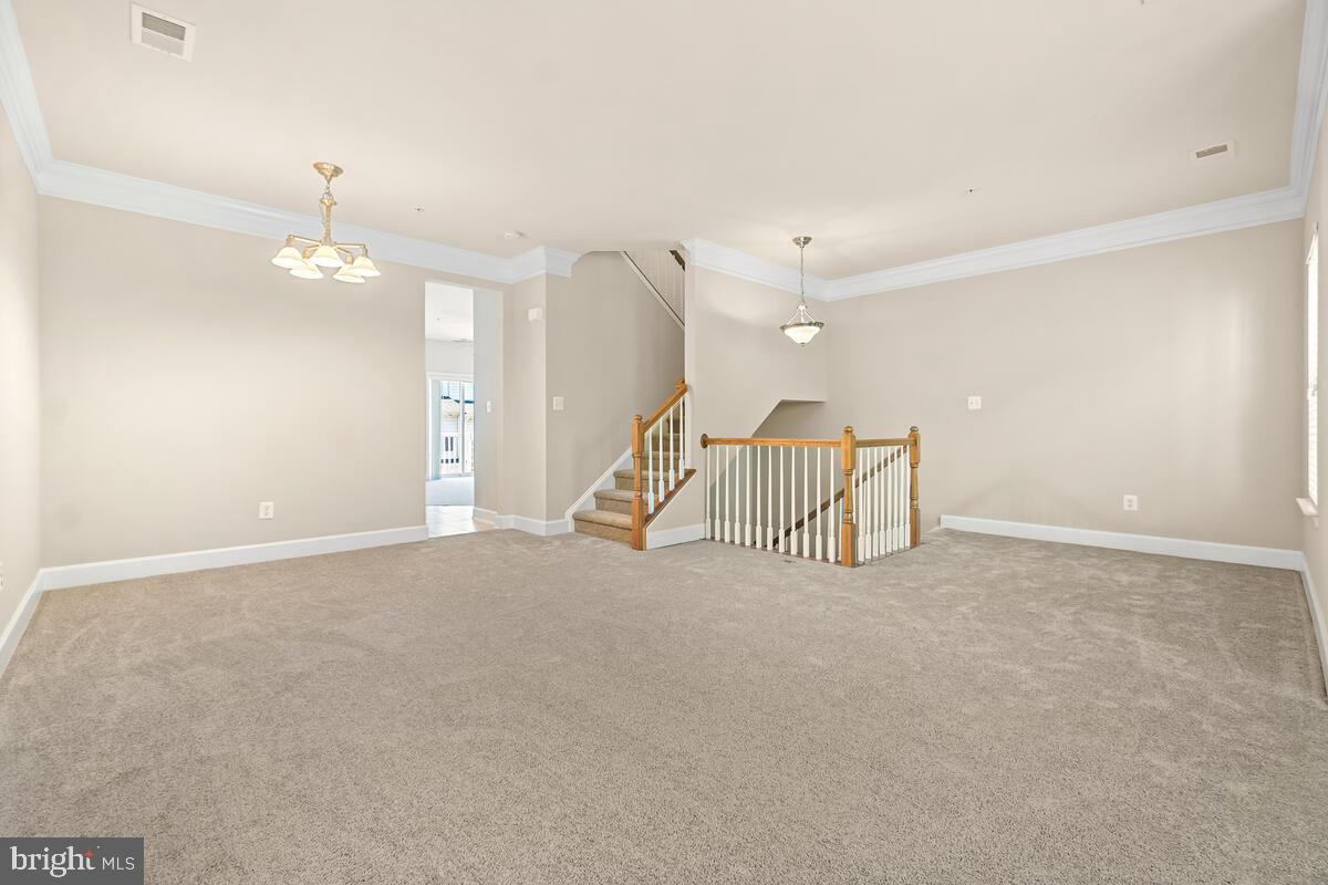 BUCKINGHAM STATION - Residential