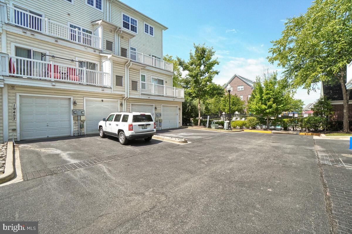 BUCKINGHAM STATION - Residential