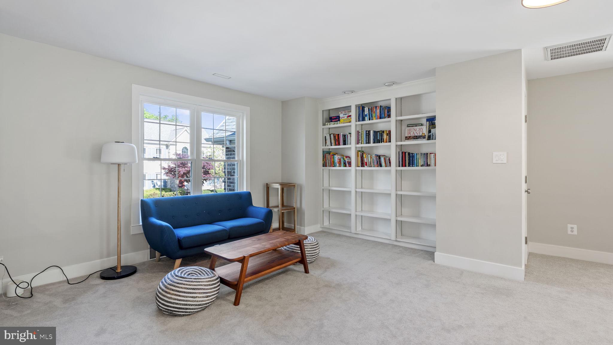 BELMONT BAY - Residential Lease