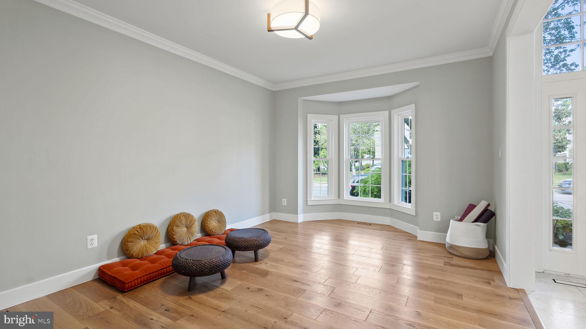 BELMONT BAY - Residential Lease