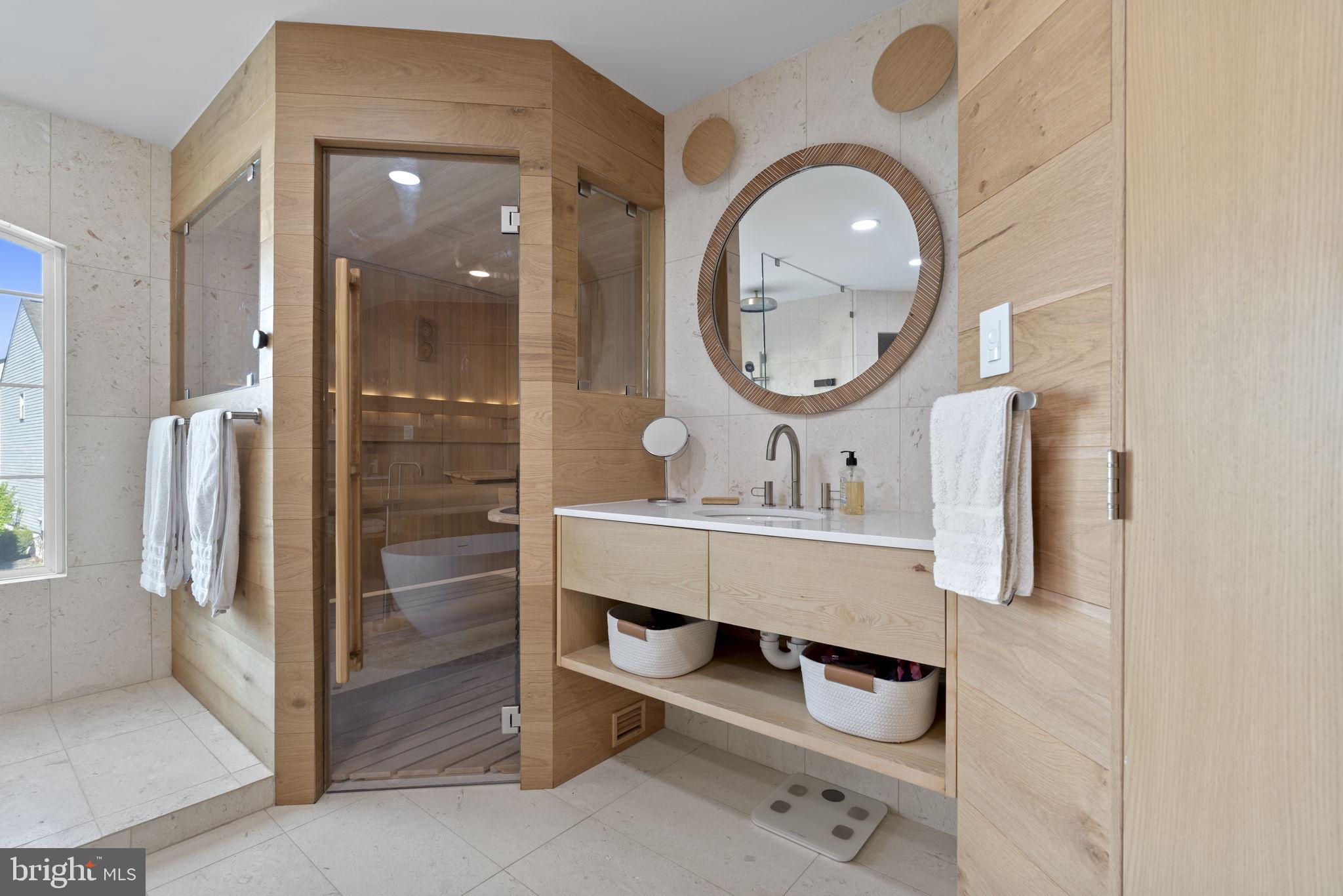 BELMONT BAY - Residential Lease