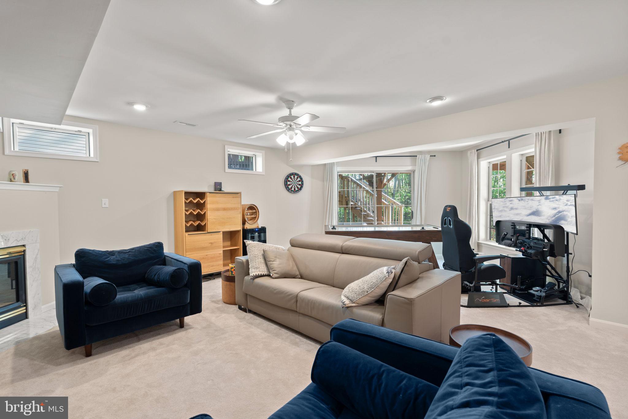 BELMONT BAY - Residential Lease