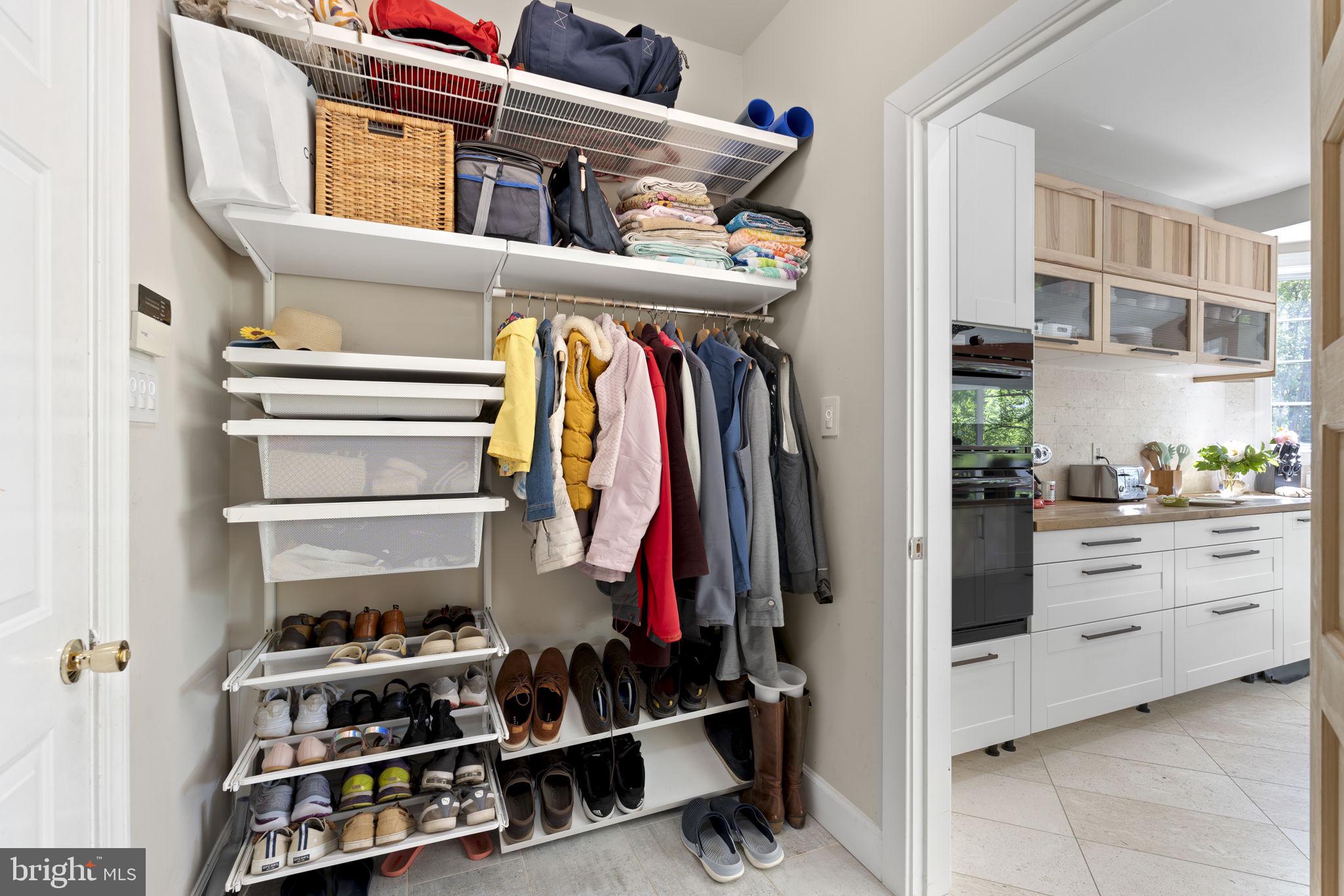 BELMONT BAY - Residential Lease