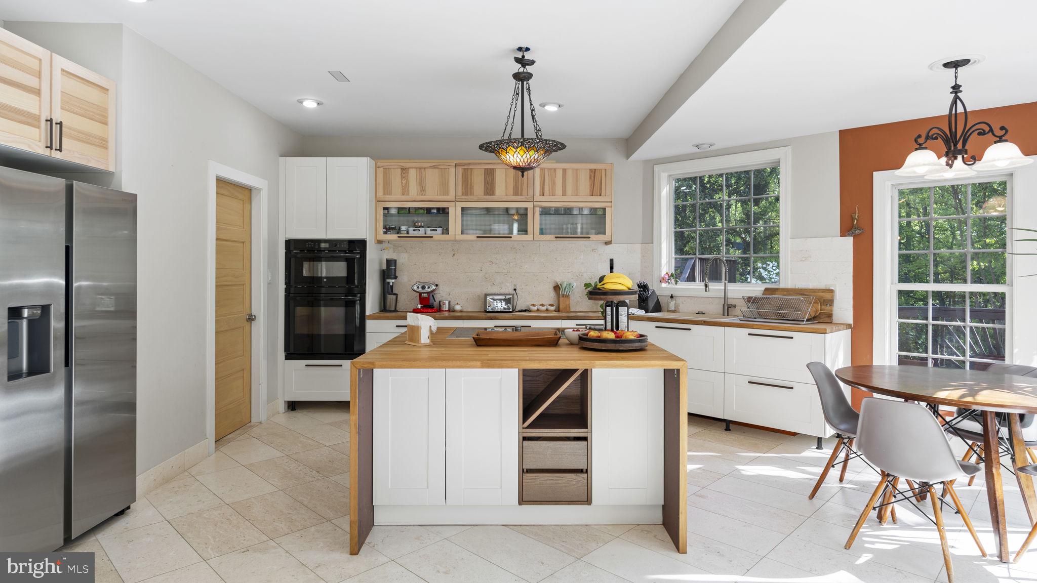 BELMONT BAY - Residential Lease