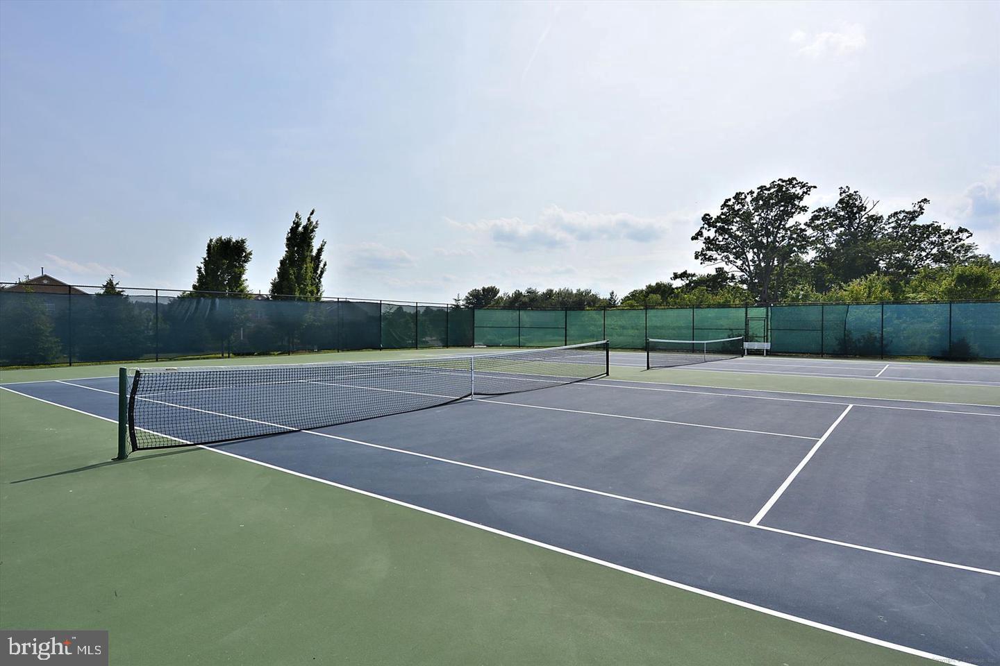 BELMONT BAY - Residential Lease