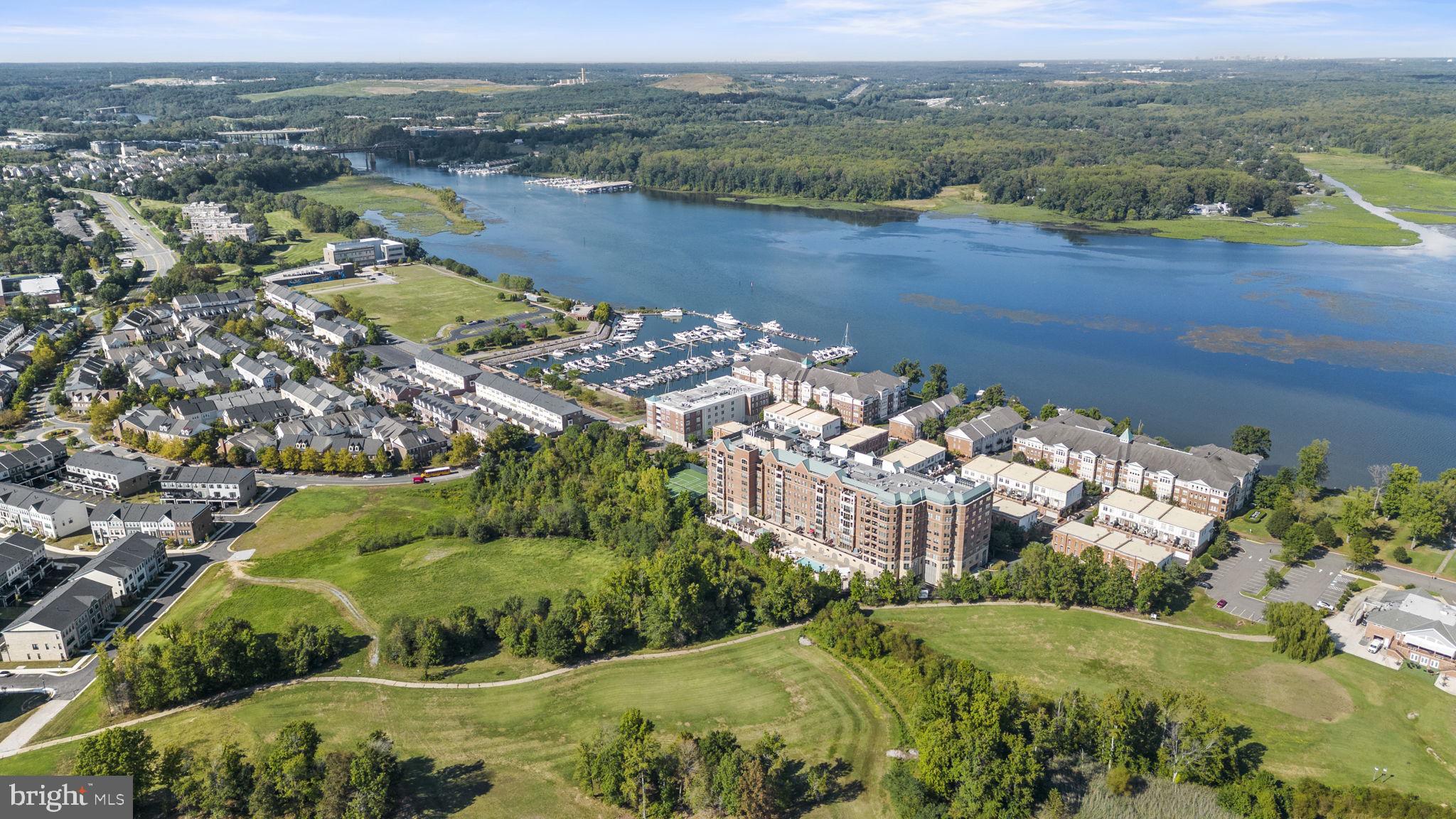 BELMONT BAY - Residential Lease