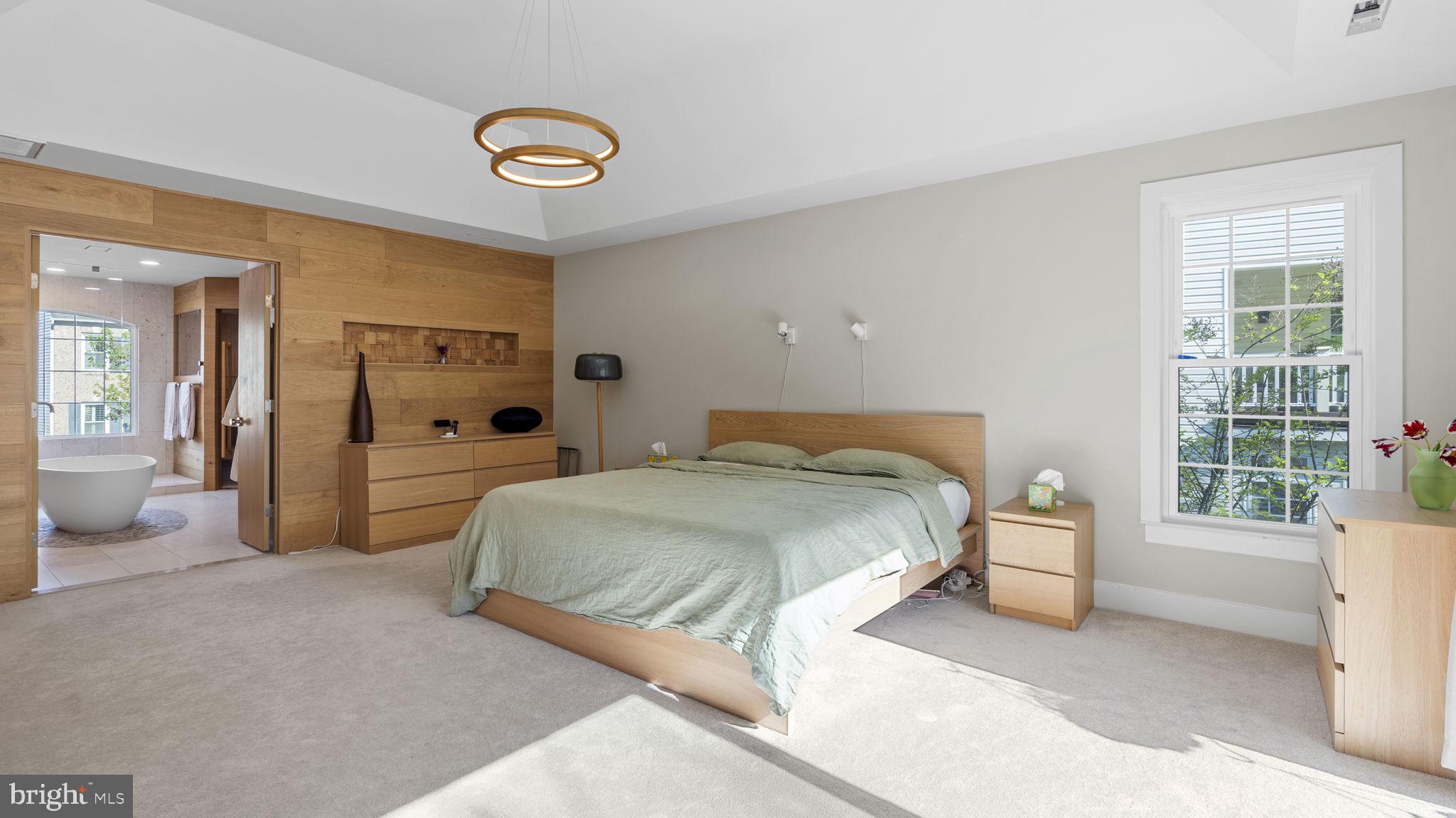 BELMONT BAY - Residential Lease