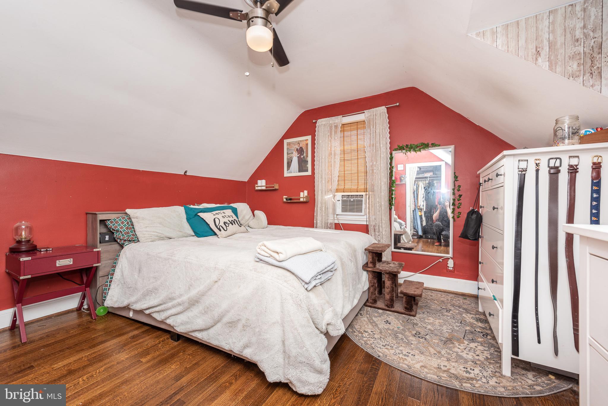 WINDSOR MILL - Residential