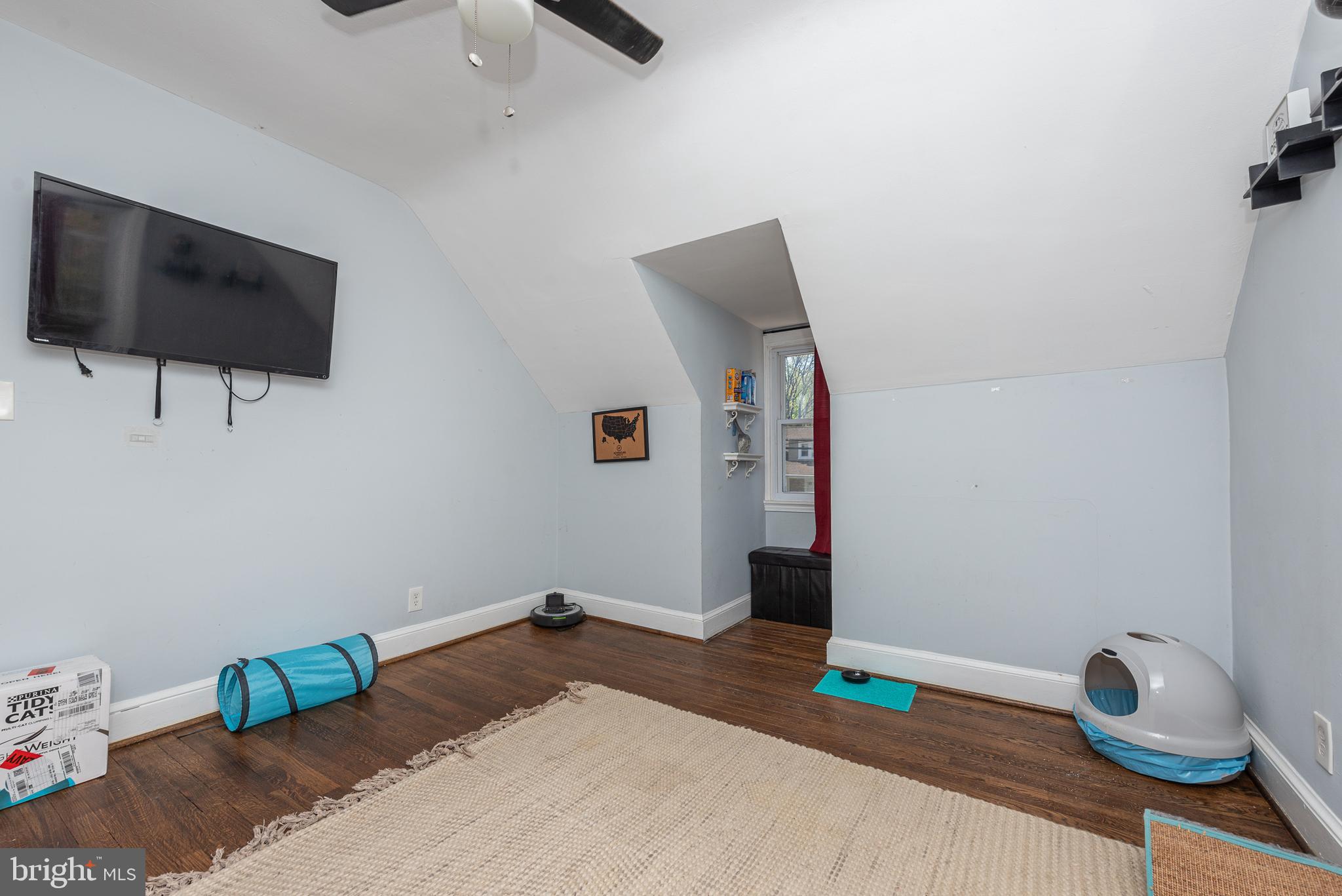 WINDSOR MILL - Residential