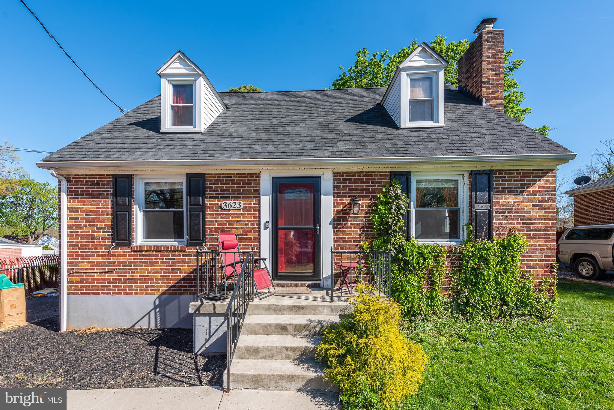 WINDSOR MILL - Residential