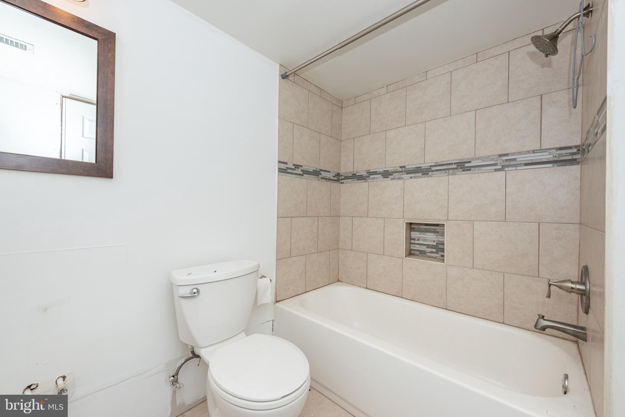 WINDSOR MILL - Residential