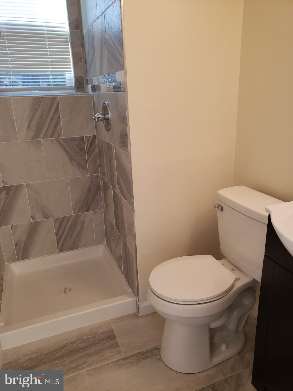 RIDGE VIEW ESTATES - Residential Lease