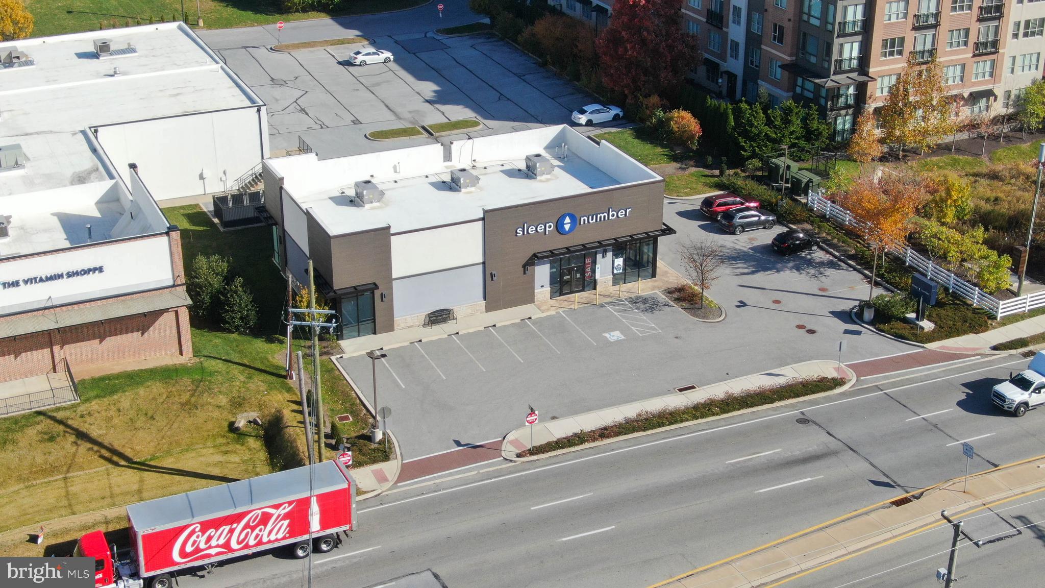 215 N POTTSTOWN PIKE