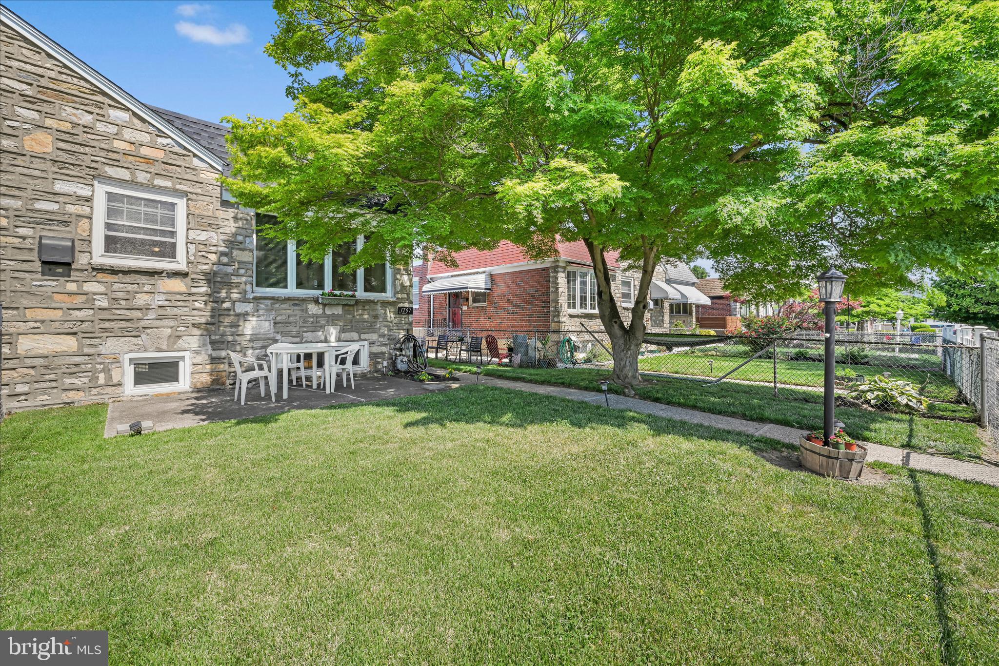 ROBERTS PARK - Residential