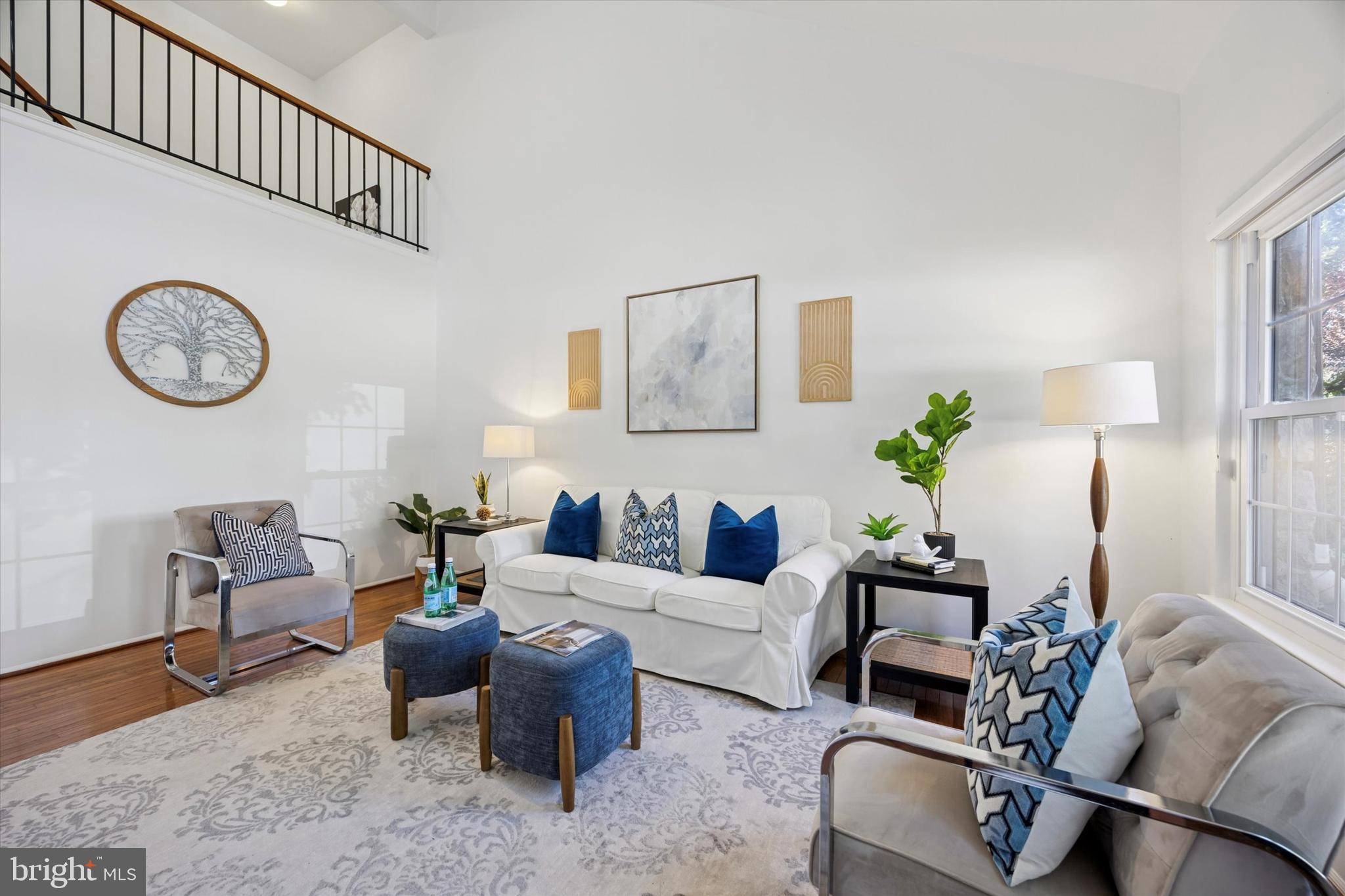 STOTESBURY TWHSE - Residential