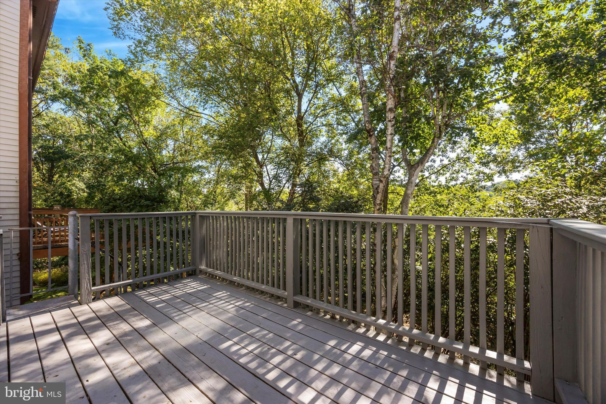 STOTESBURY TWHSE - Residential