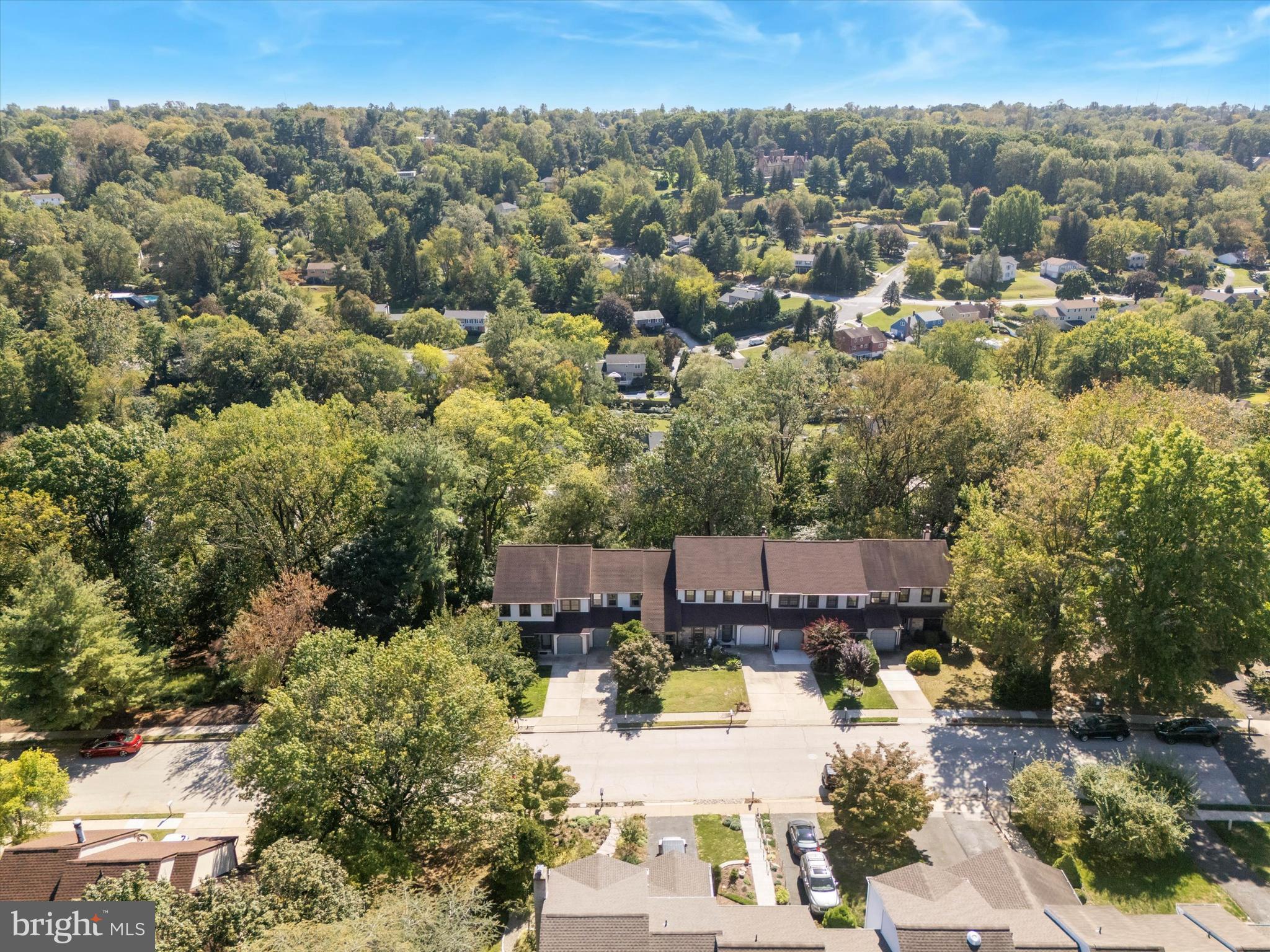 STOTESBURY TWHSE - Residential