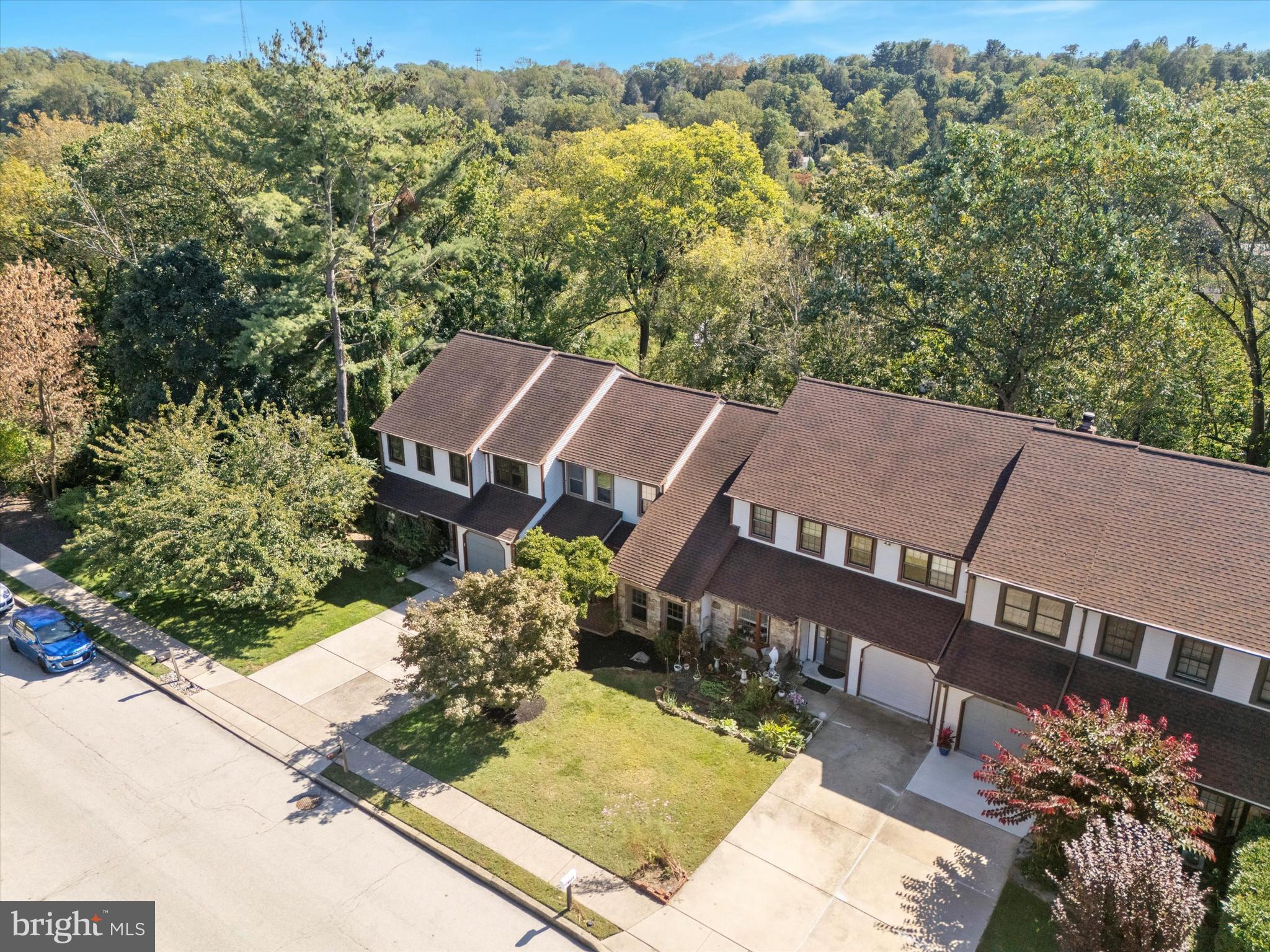 STOTESBURY TWHSE - Residential