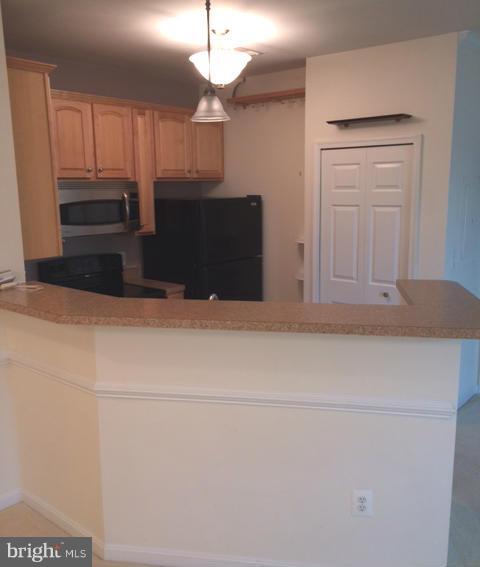 THE AVENUE AT FOREST RUN - Residential Lease