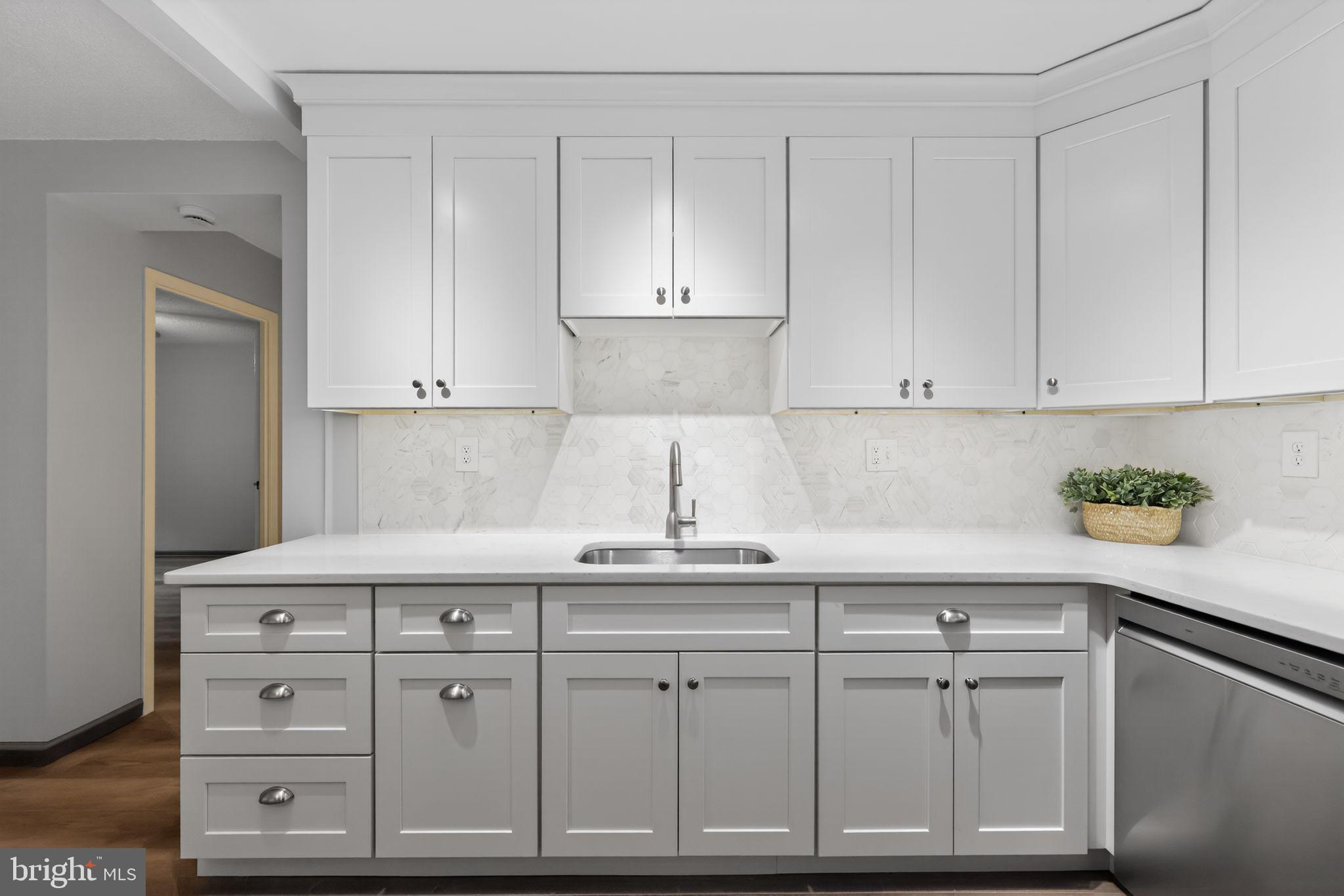 HAVERFORD HILL - Residential